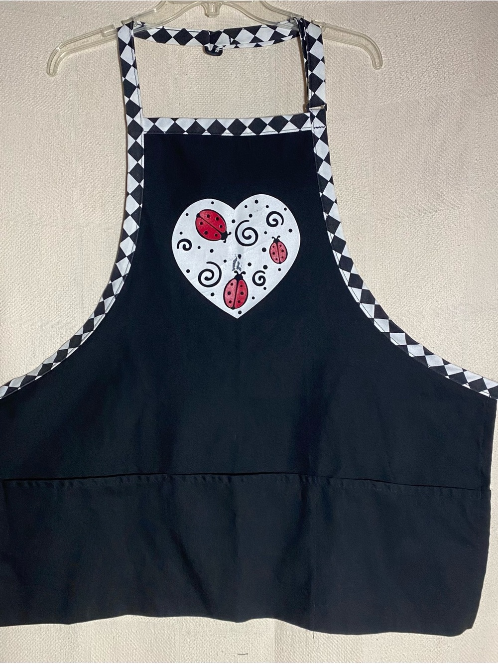 Vintage Style Black Ladybug Kitchen Apron Checkered Diamond Trim Hearts